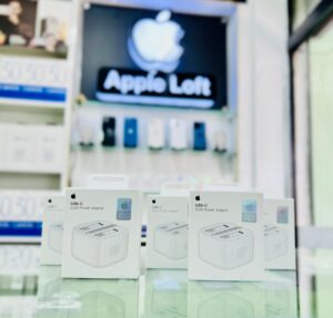 Apple 20W USB-C Power Adapter